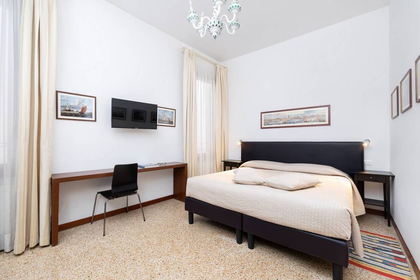 Residence-Ca--Foscolo-Room-5