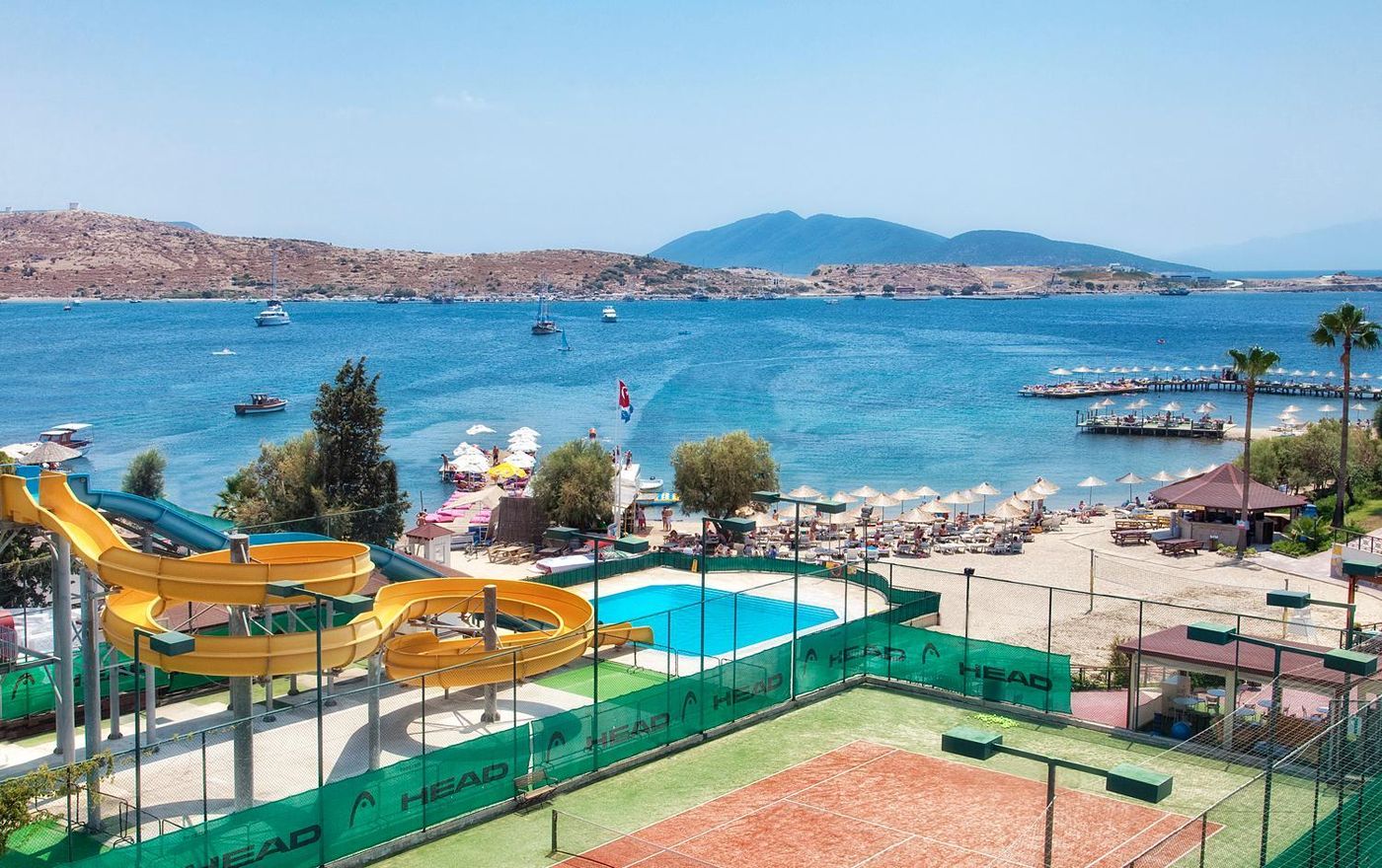 Selectum-Colours-Bodrum-Ex--Asteria-Bodrum-Resort-Pool-69