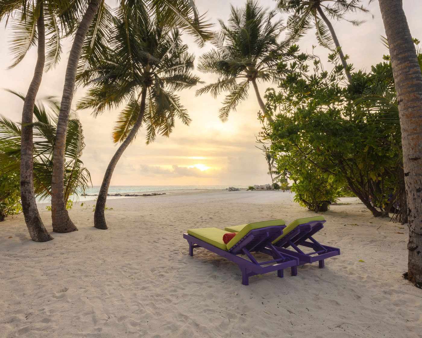 Villa Park, Sun Island