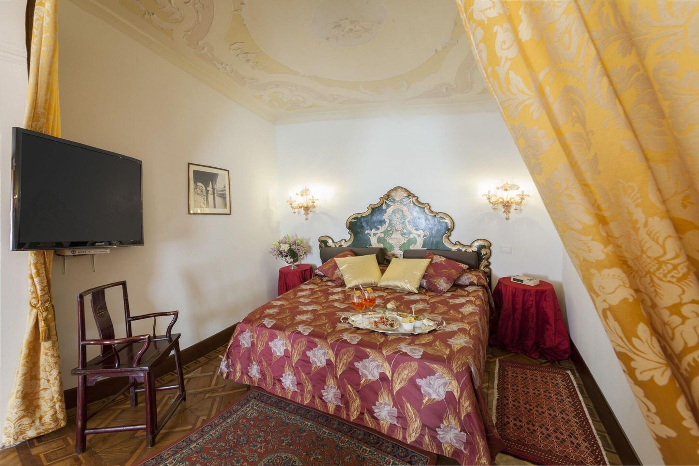 Palazzetto-Pisani-Room-28