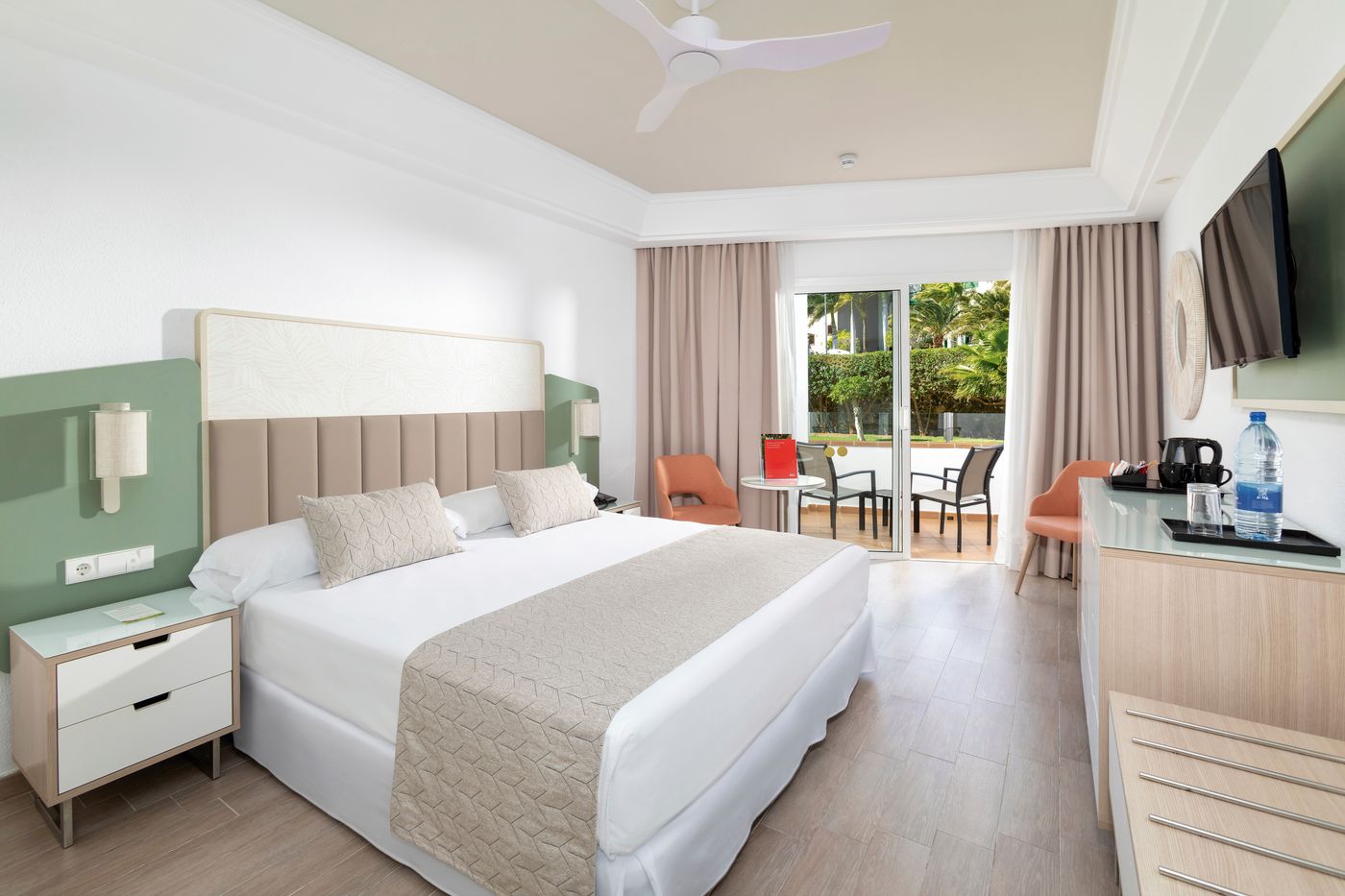 Club-Hotel-Riu-Gran-Canaria-Room-27