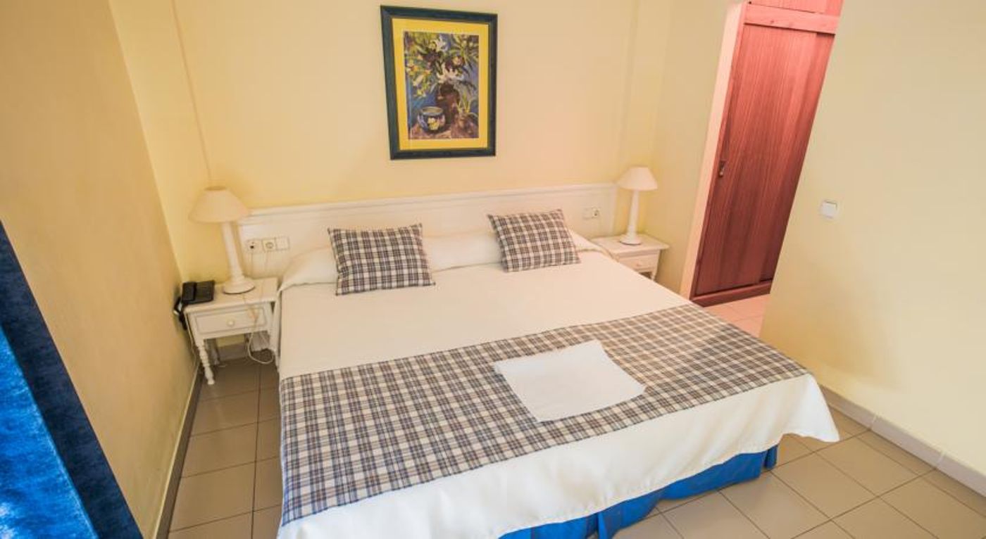 RF Bambi - Adults Only