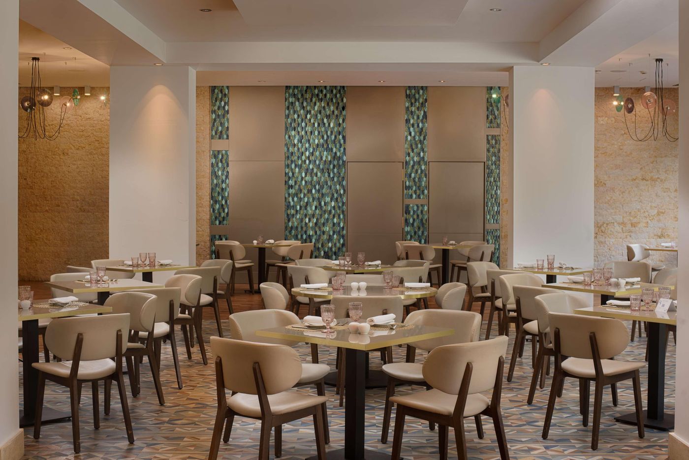 NH-Palermo-Restaurant-61