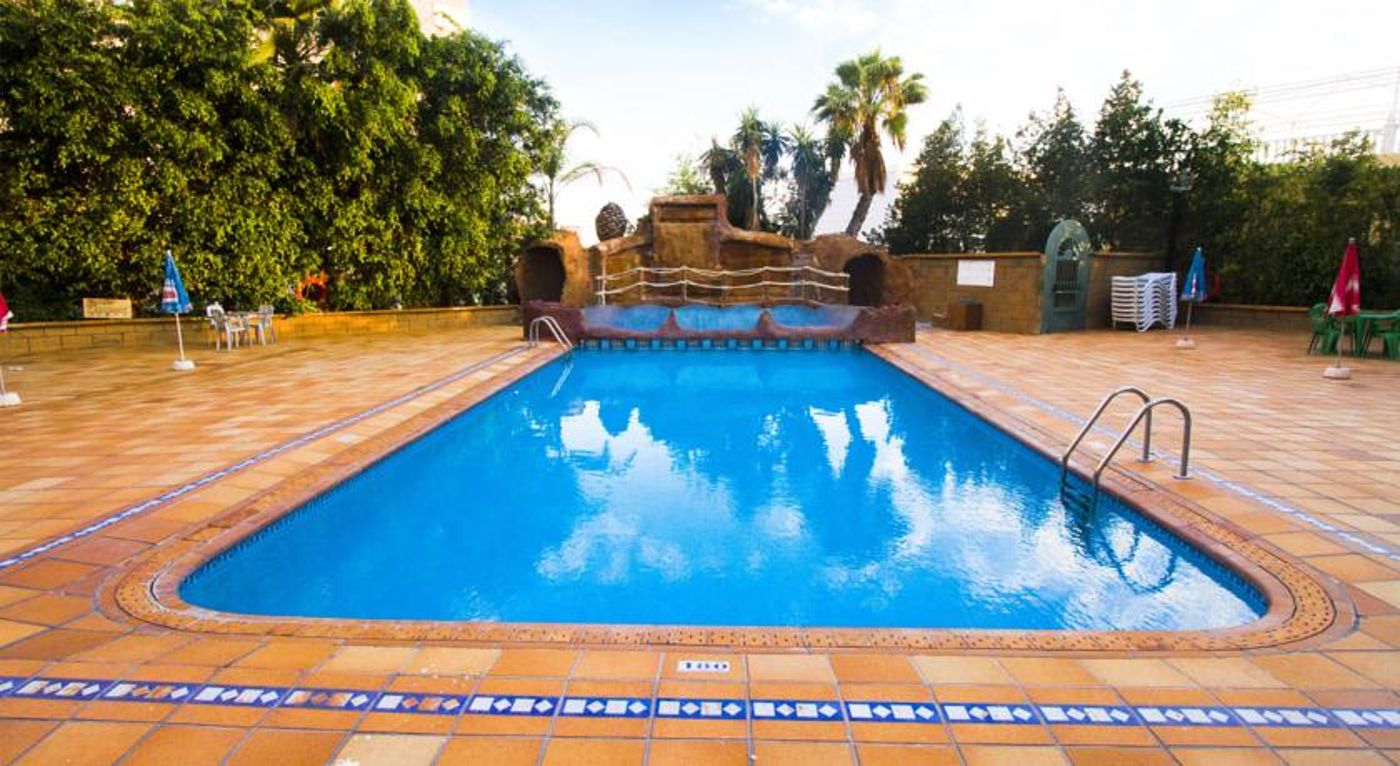 La Era Park Apartments