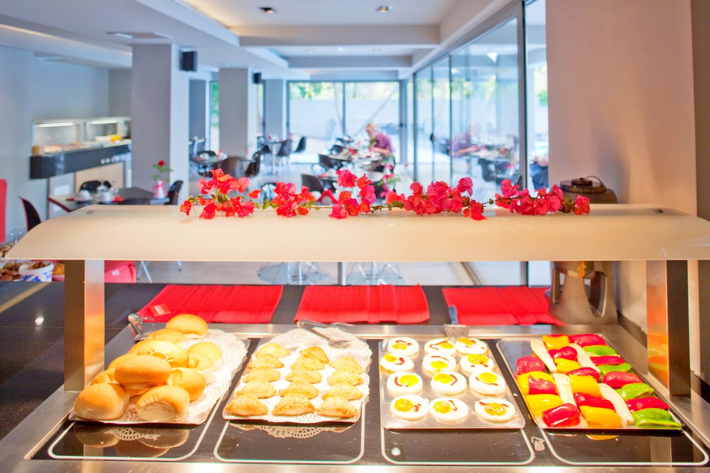 Oktober-Downtown-Boutique-Hotel-Restaurant-23