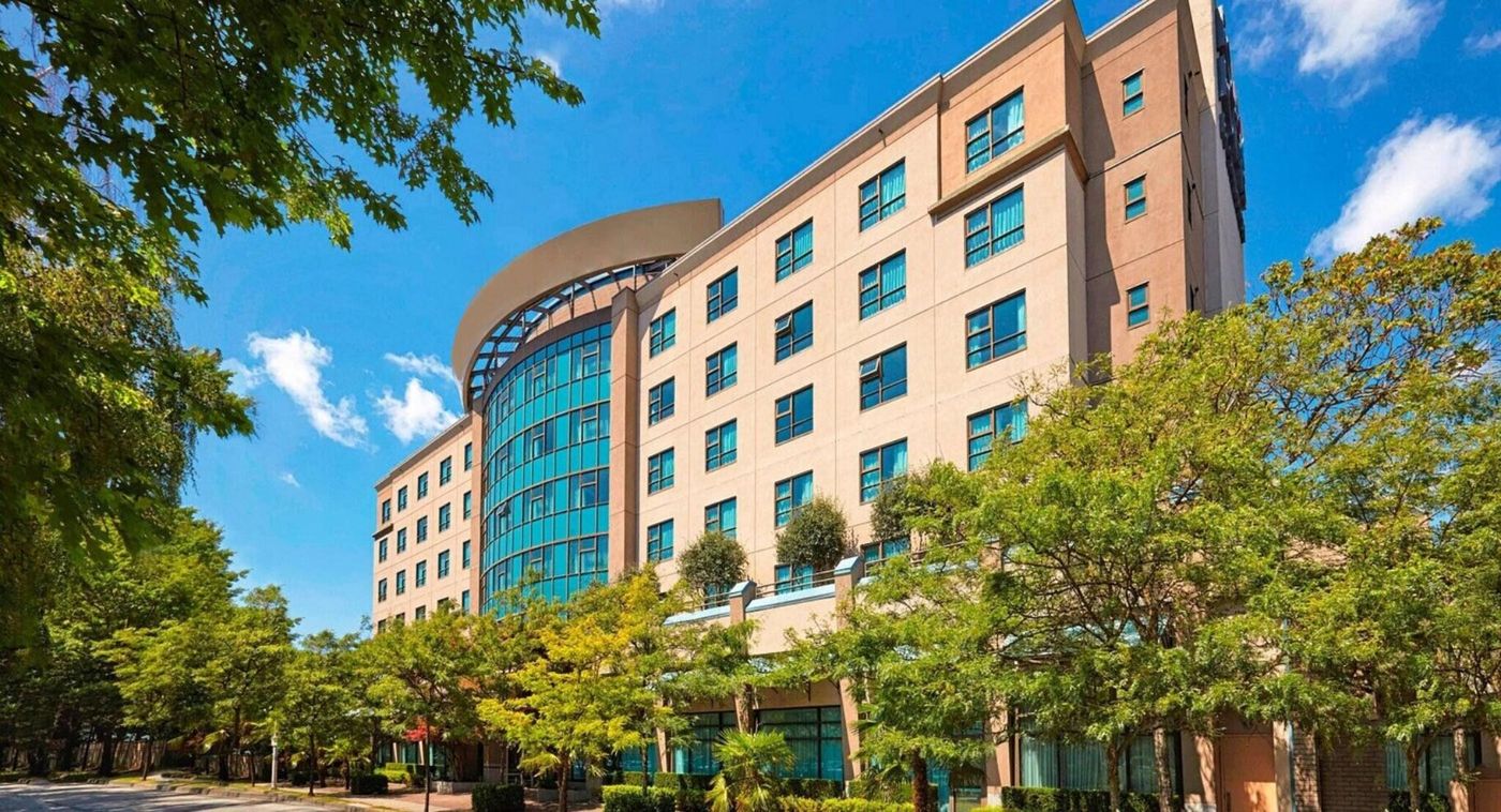 Grand-Park-Hotel-Vancouver-Airport-General-view-3