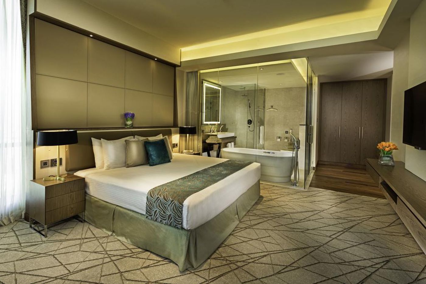 Millennium-Plaza-Doha-Room-8