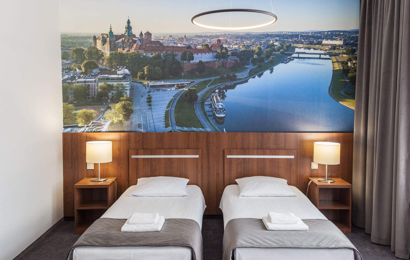 DOWNTOWN-KRAKOW-Room-18