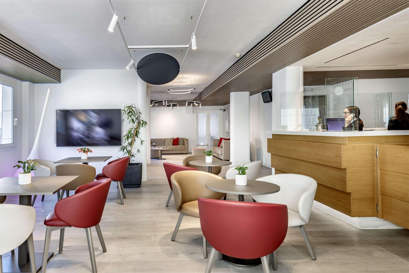 BEST-WESTERN-Hotel-Residence-Italia-Lobby-45