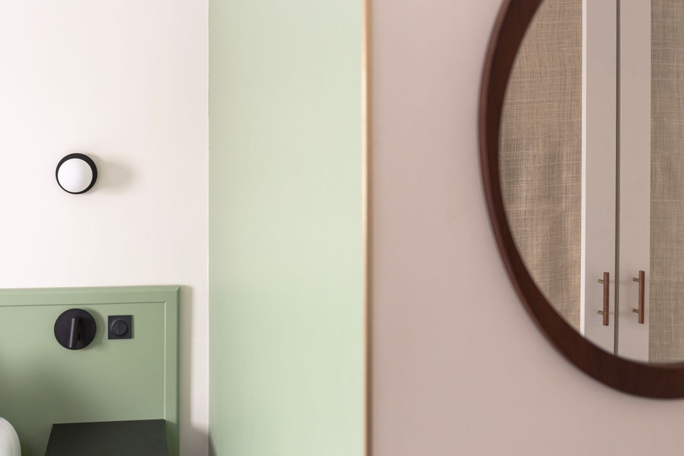 Hotel-Cinepole-Room-25