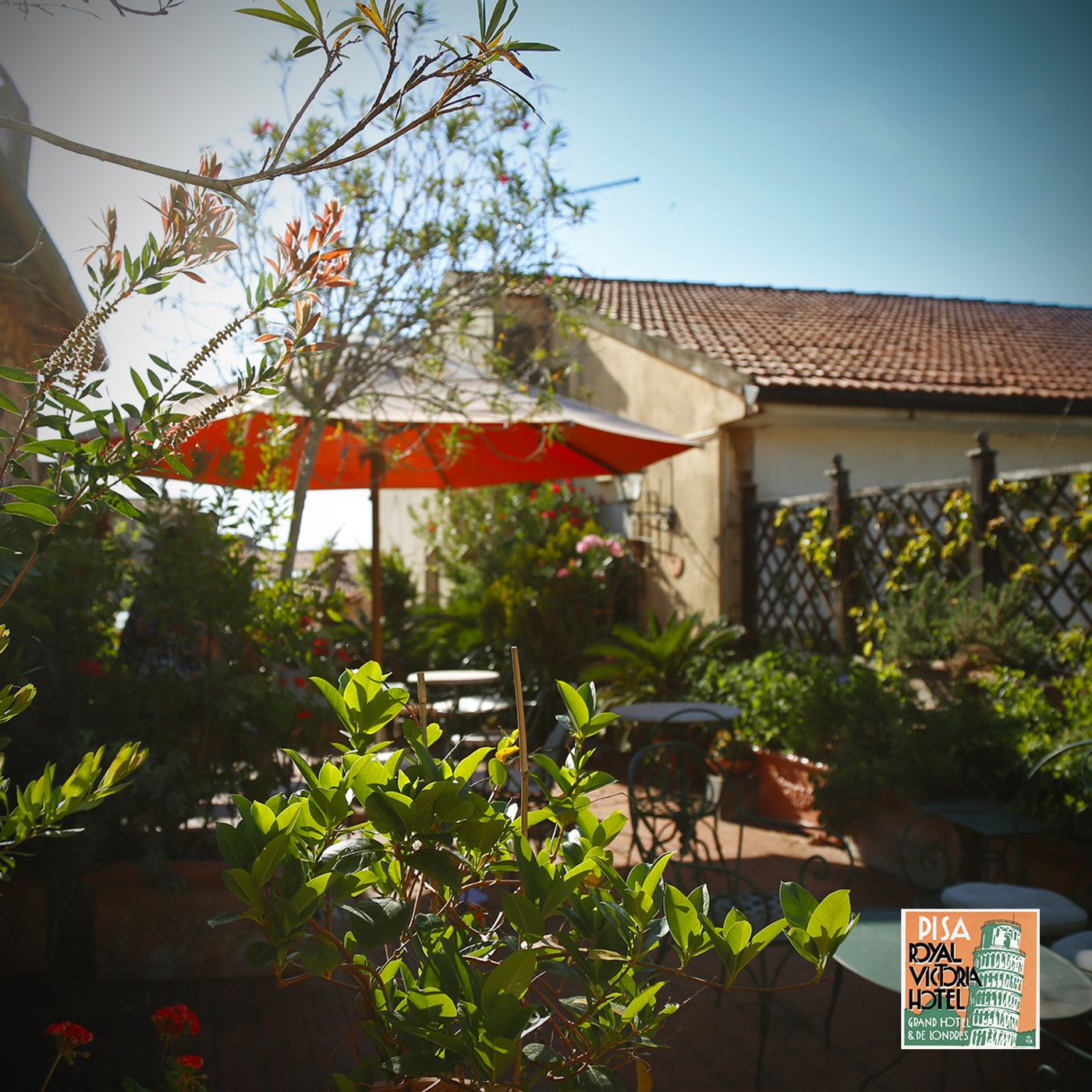 Royal-Victoria-Hotel-Terrace-30