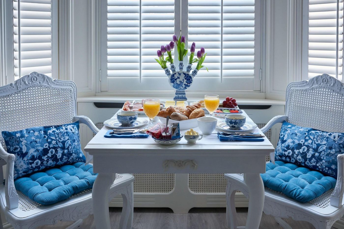 Vondelpark-House-Bed-Breakfast-Restaurant-1