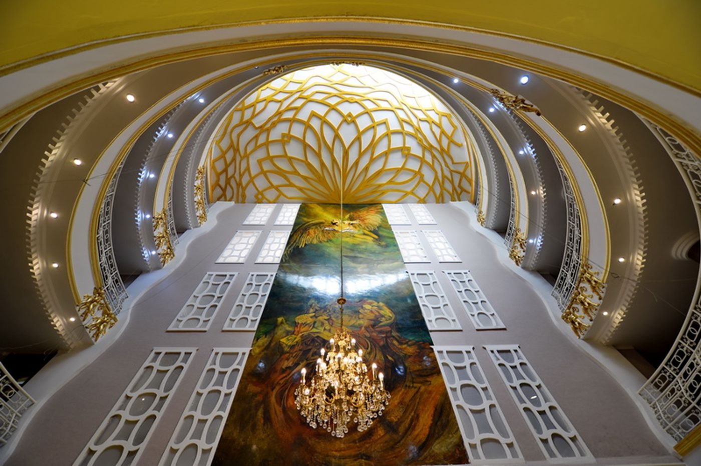 Linda-Hotel-Lobby-51