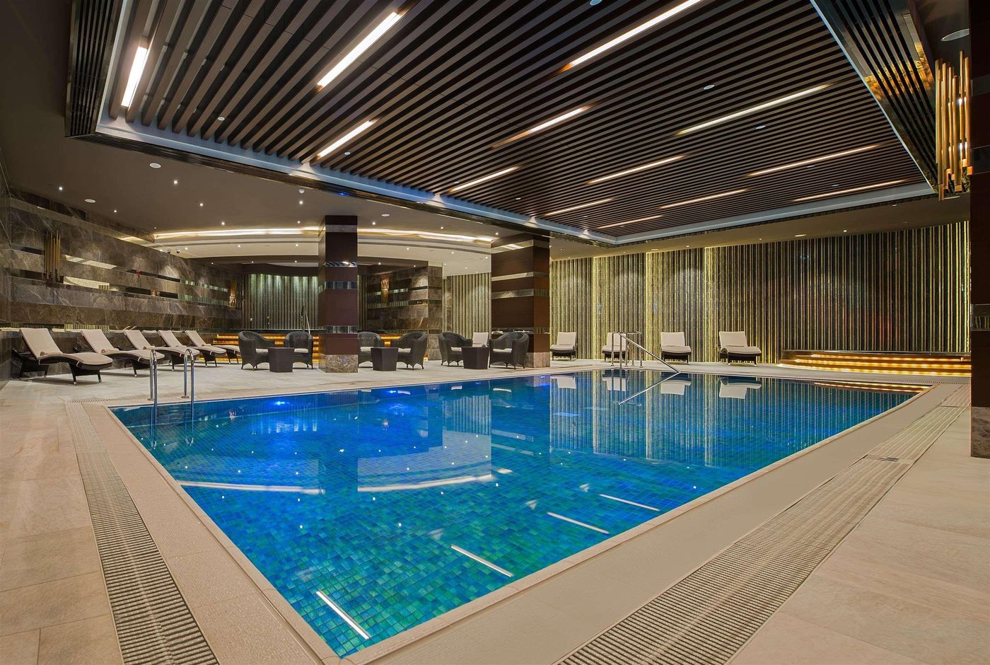 Hilton-Istanbul-Kozyatagi-Pool-52