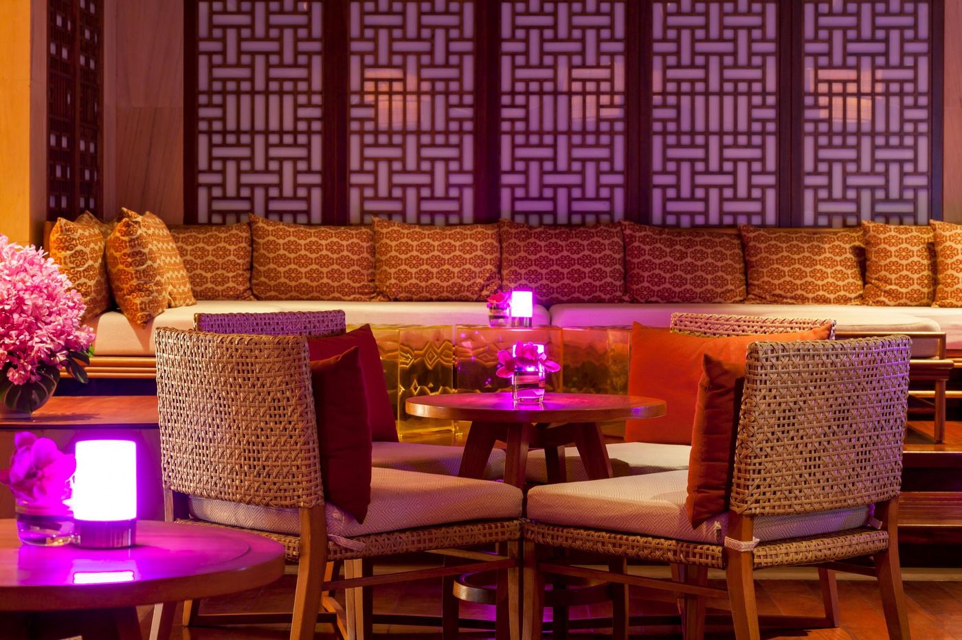 Centara-Grand-Beach-Resort-Phuket-Restaurant-62