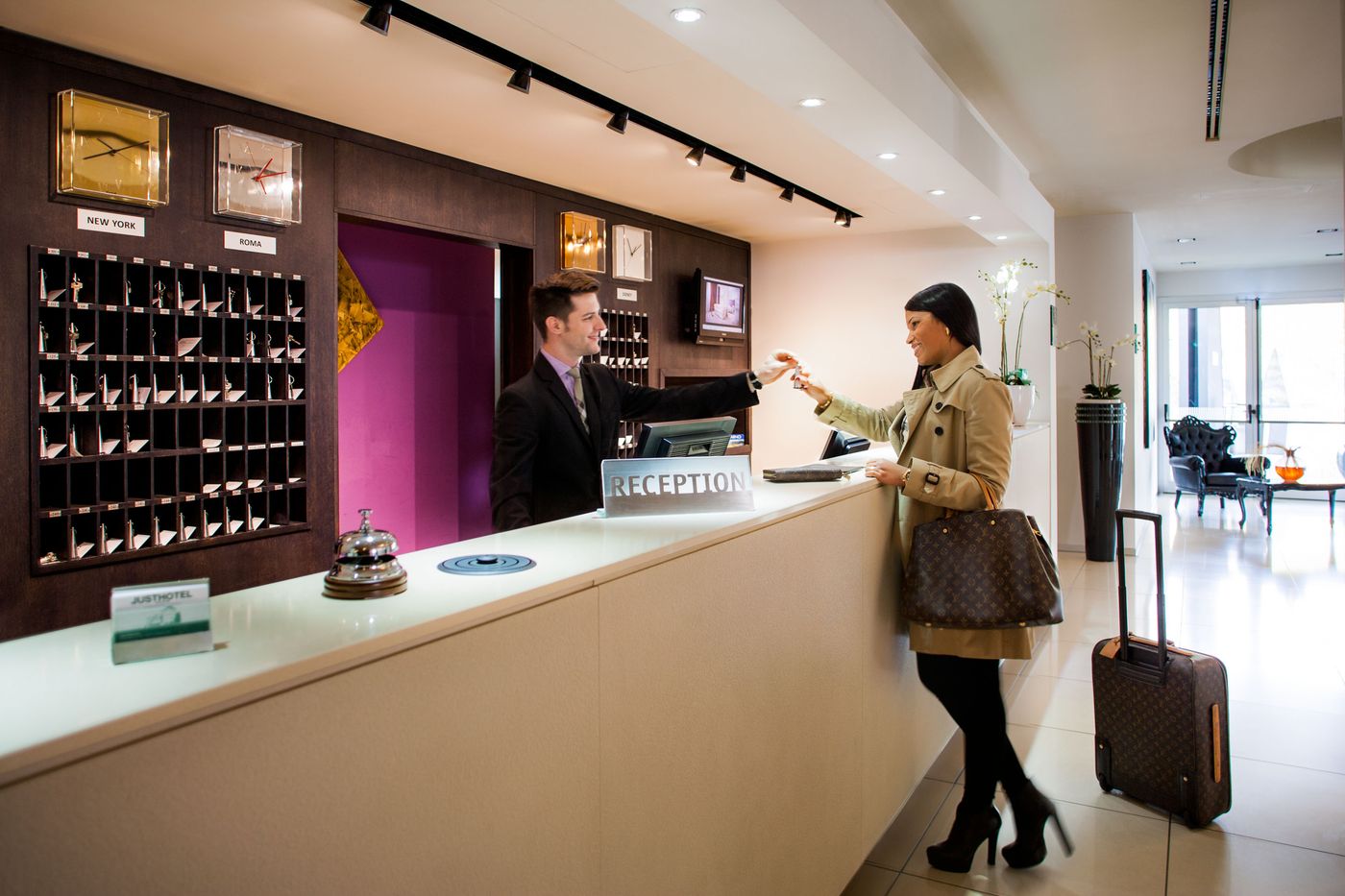 Just Hotel Lomazzo Fiera-Italy-LOMAZZO (CO)-Lobby-9