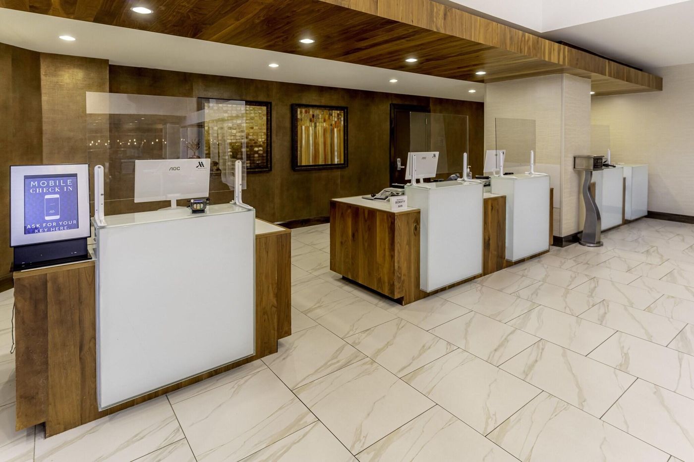 Dallas/Addison Marriott Quorum By The Galleria-United States-Dallas-Lobby-5