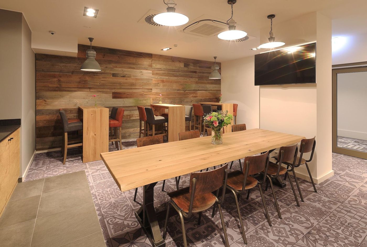 Coffee Fellows Hotel Dortmund-Germany-DORTMUND-Lobby-6