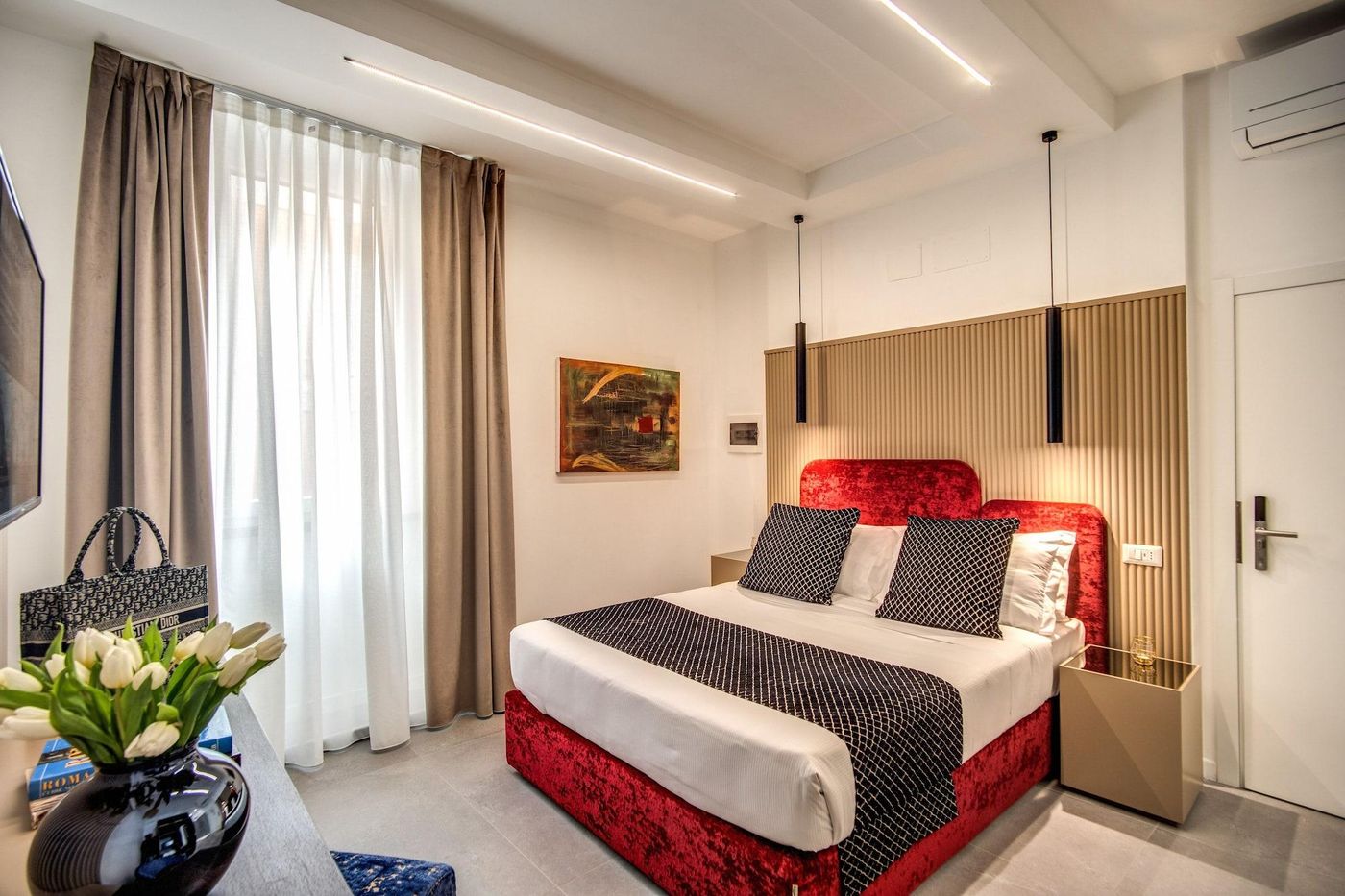 Little-Queen-Suite-Room-26