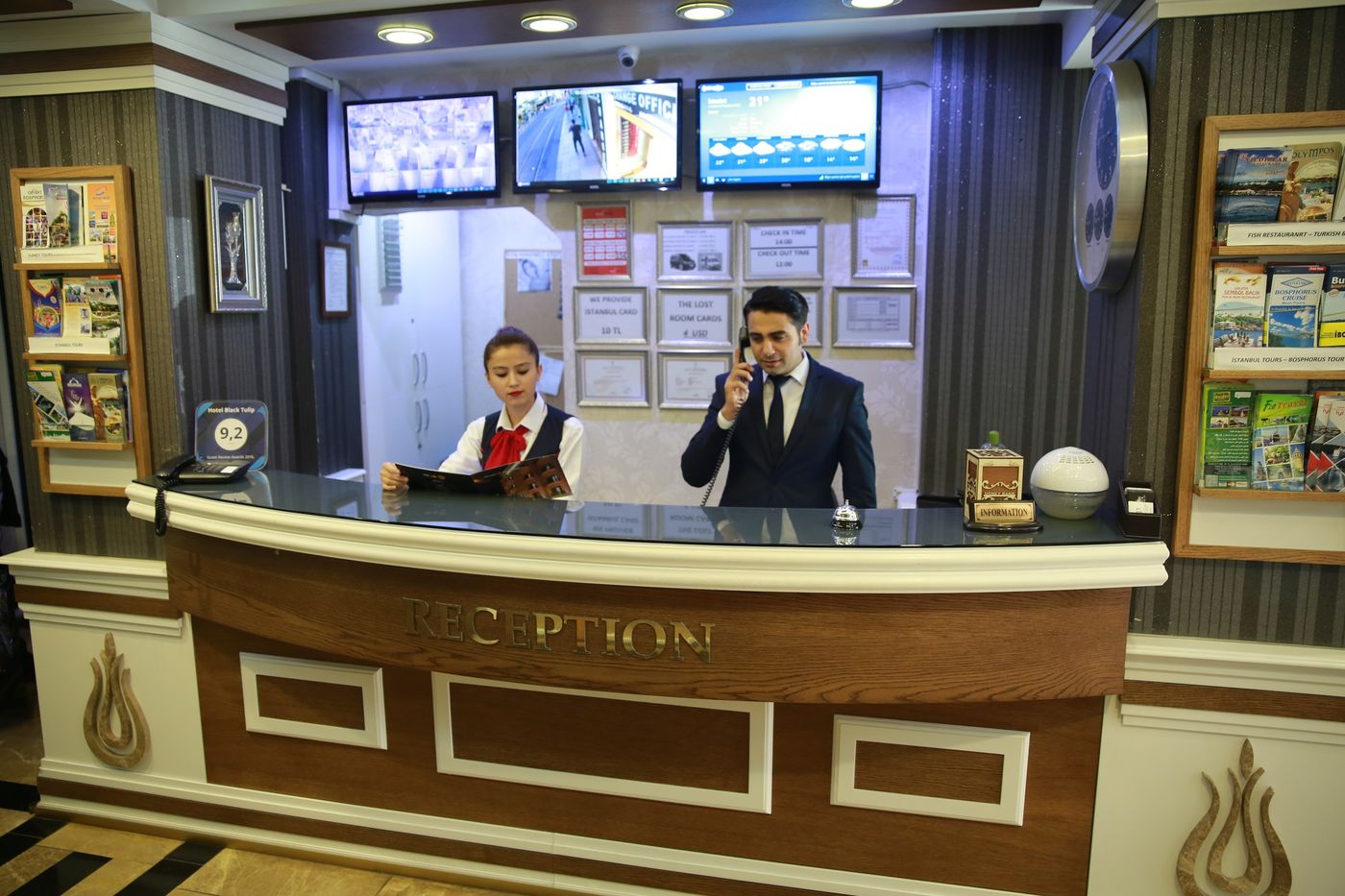 Black-Pearl-Hotel-Lobby-7