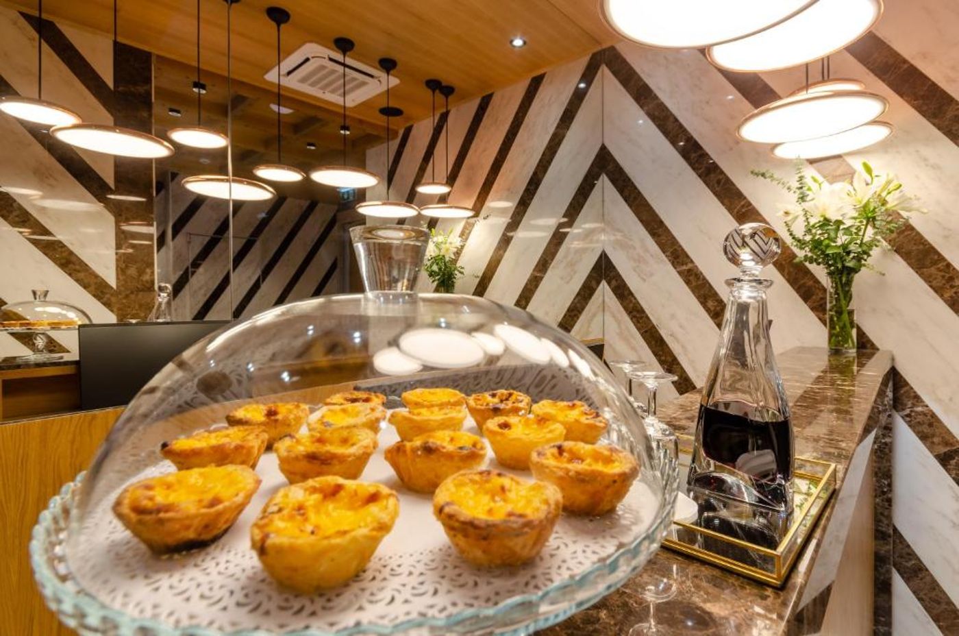 Rossio-Plaza-Hotel-Lobby-9