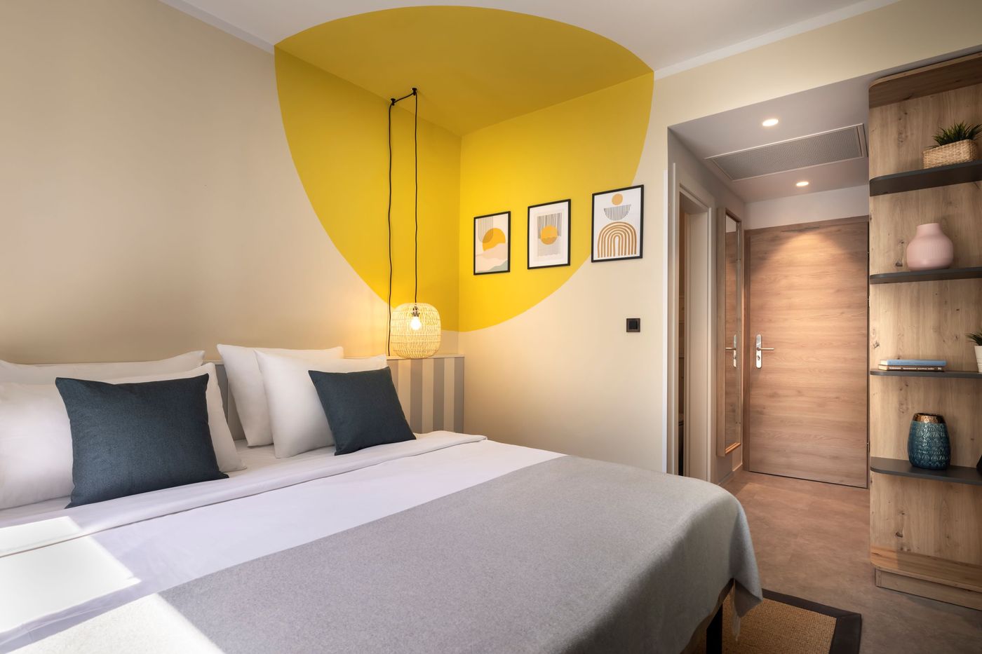 Hotel-Valamar-Koralj-Room-17