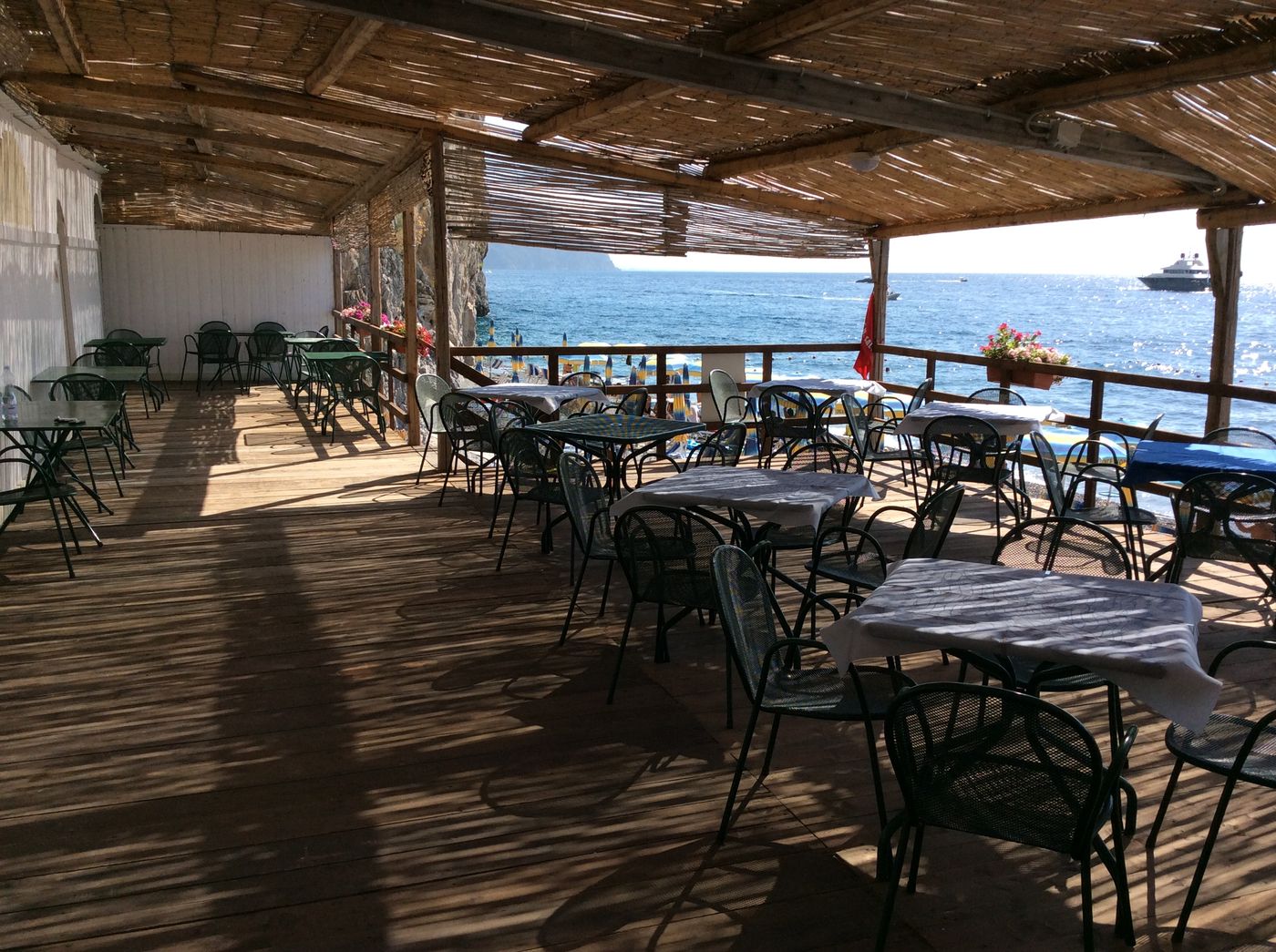 Grand-Hotel-Excelsior-Beach-19