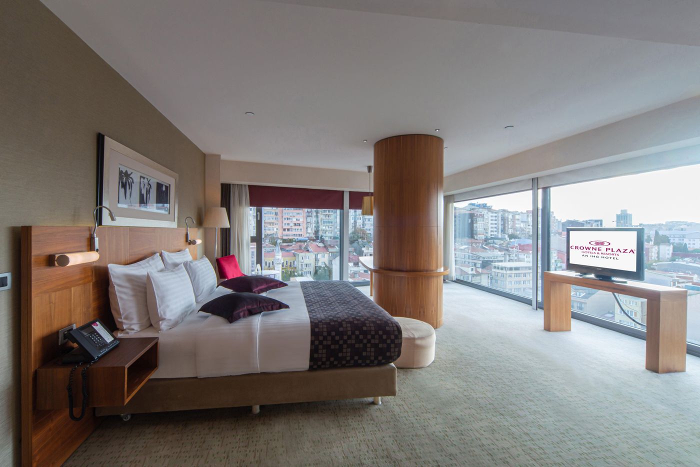 Crowne-Plaza-Harbiye-Room-15