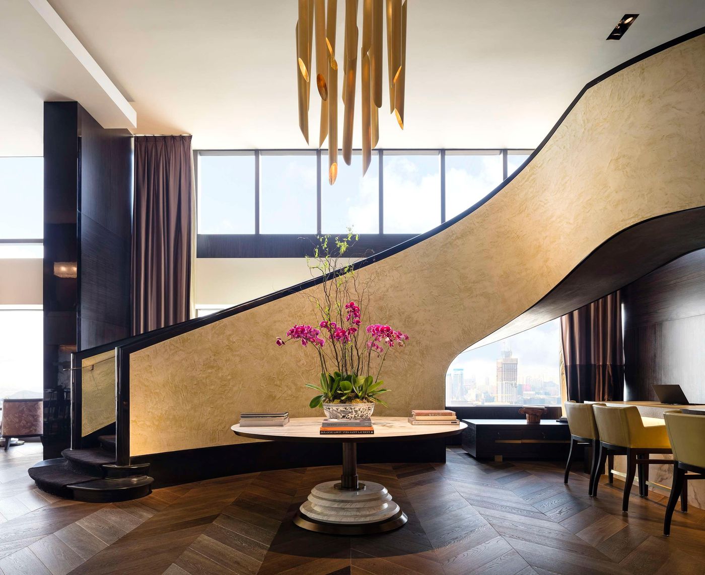 Grand-Hyatt-Hong-Kong-Bar-4