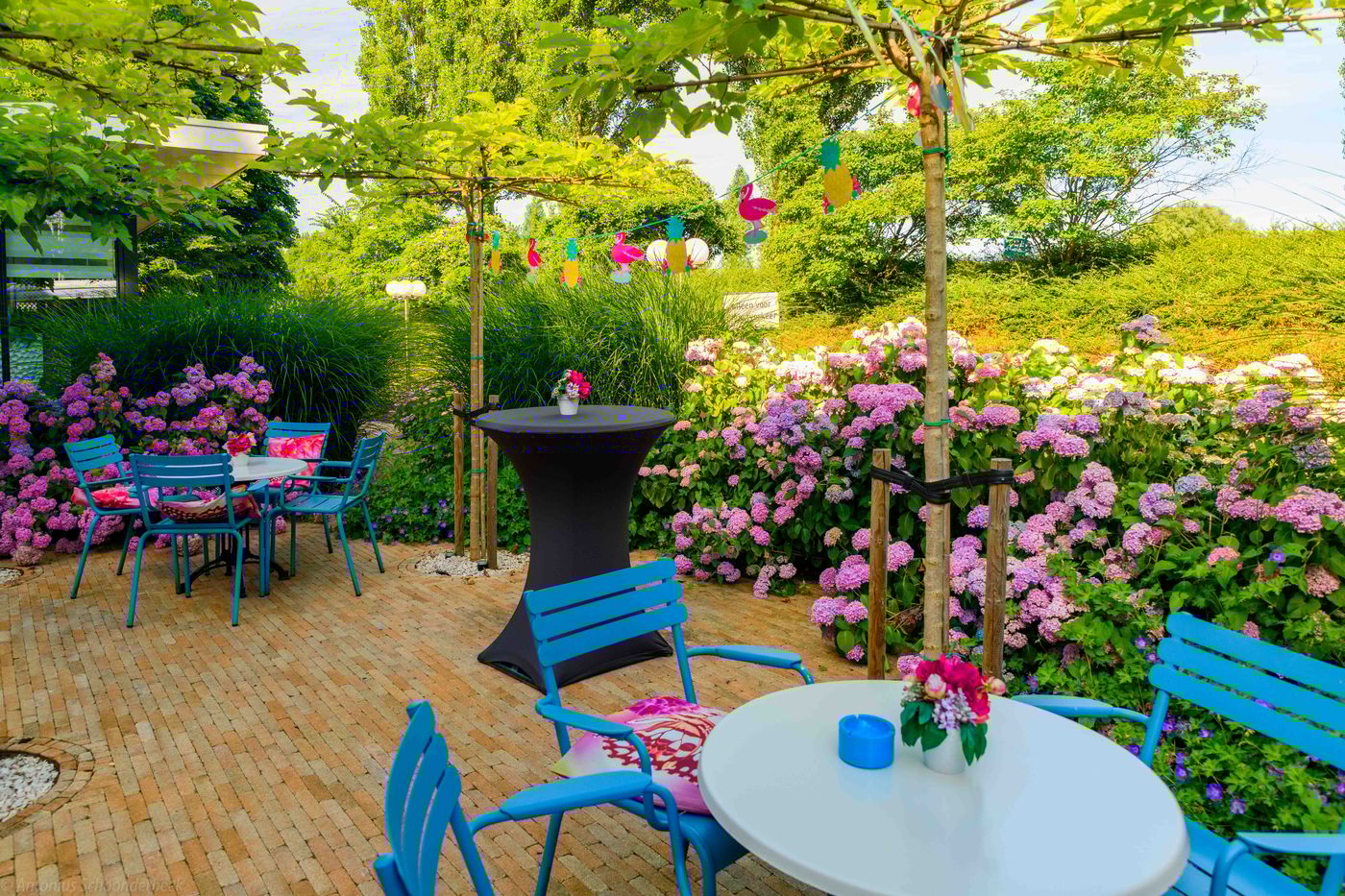 Grand-Hotel-Amstelveen-Terrace-39