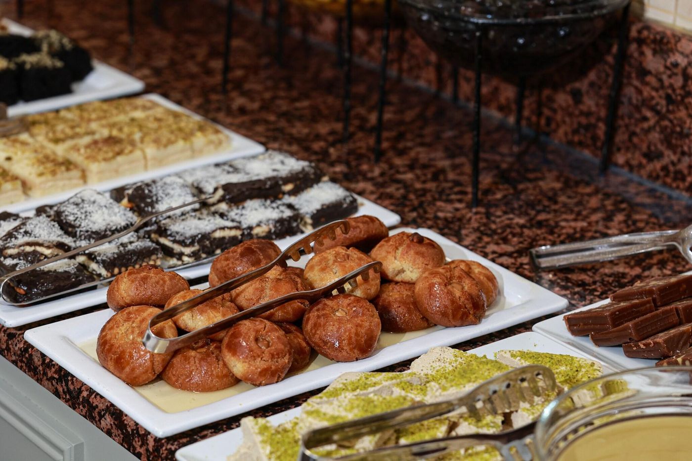 Golden-Park-Restaurant-43