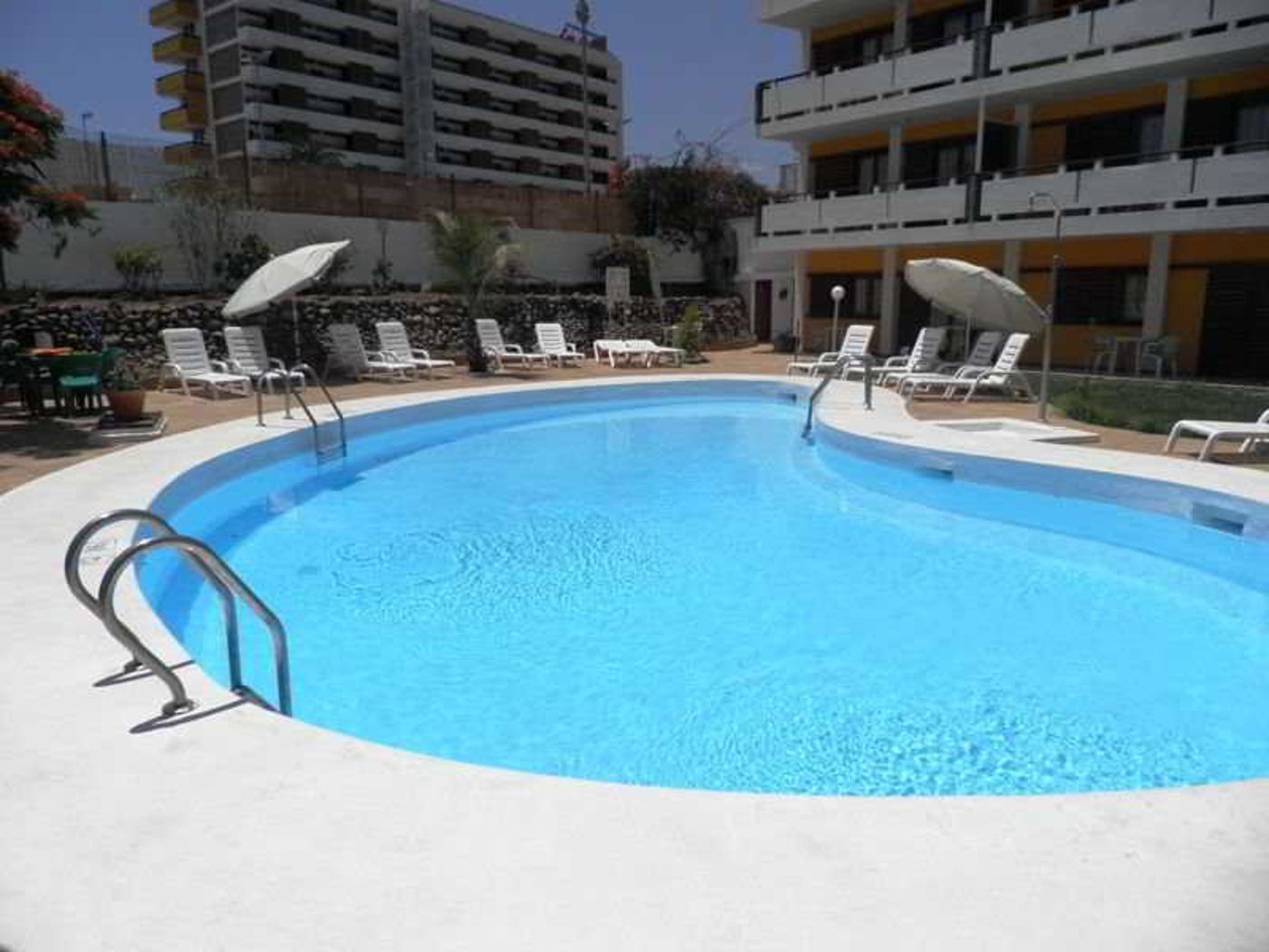 Los-Nardos-Pool-3