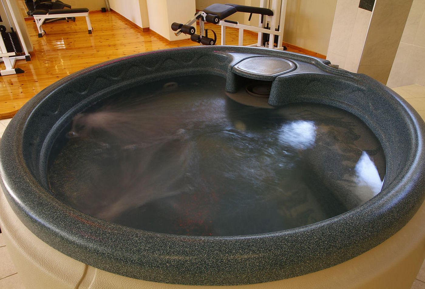 Bintzan-Inn-Sports-and-Entertainment-53