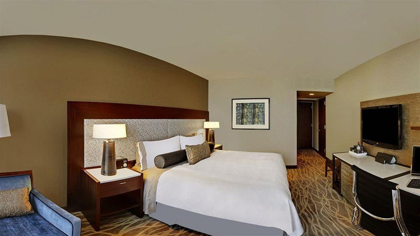 Intercontinental-New-York-Times-Square-Room-39