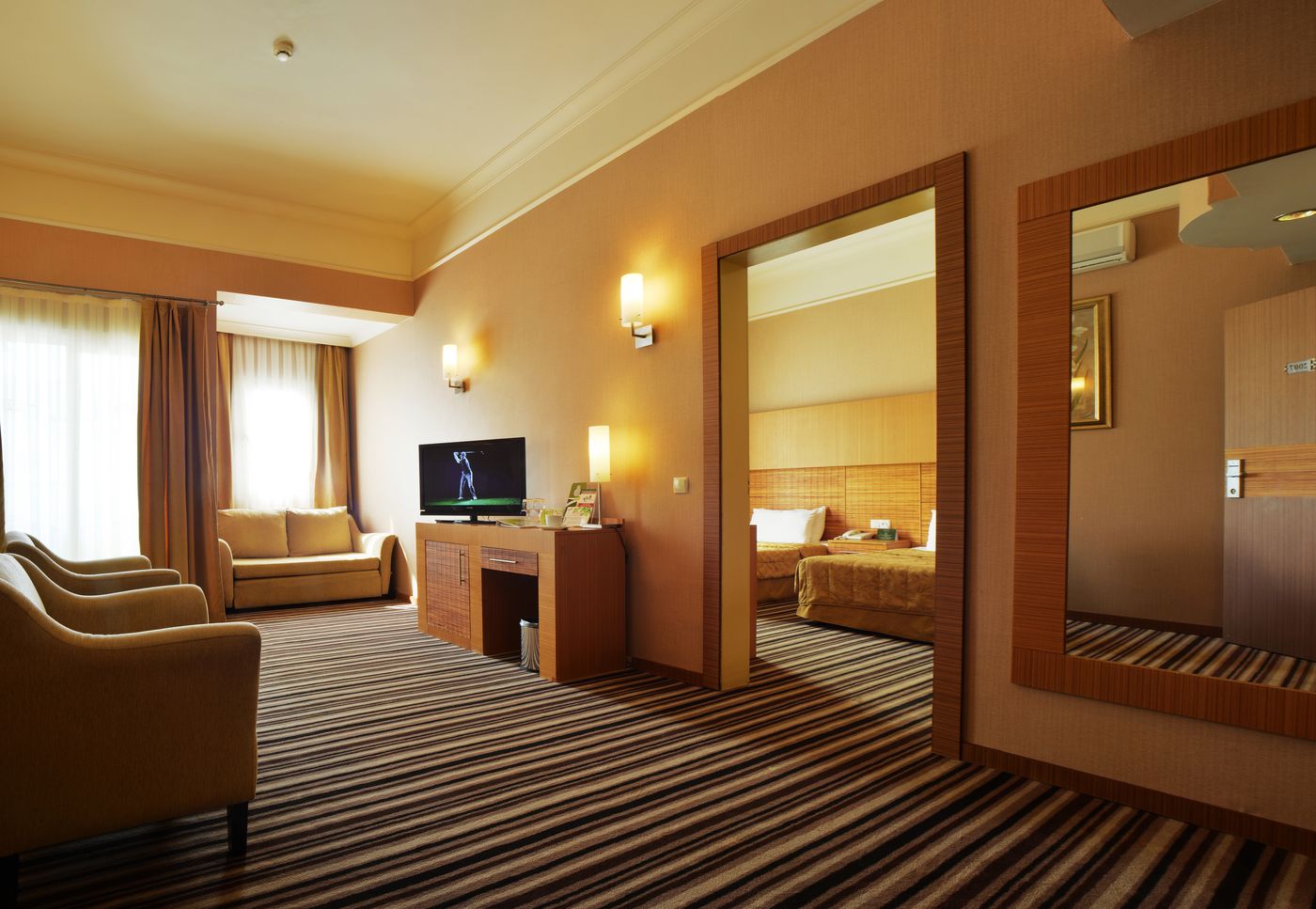 Grand-Cettia-Room-23