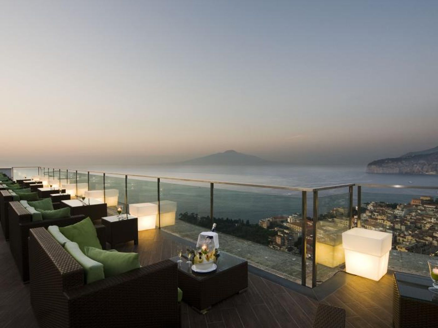 Grand-Hotel-President-Terrace-61