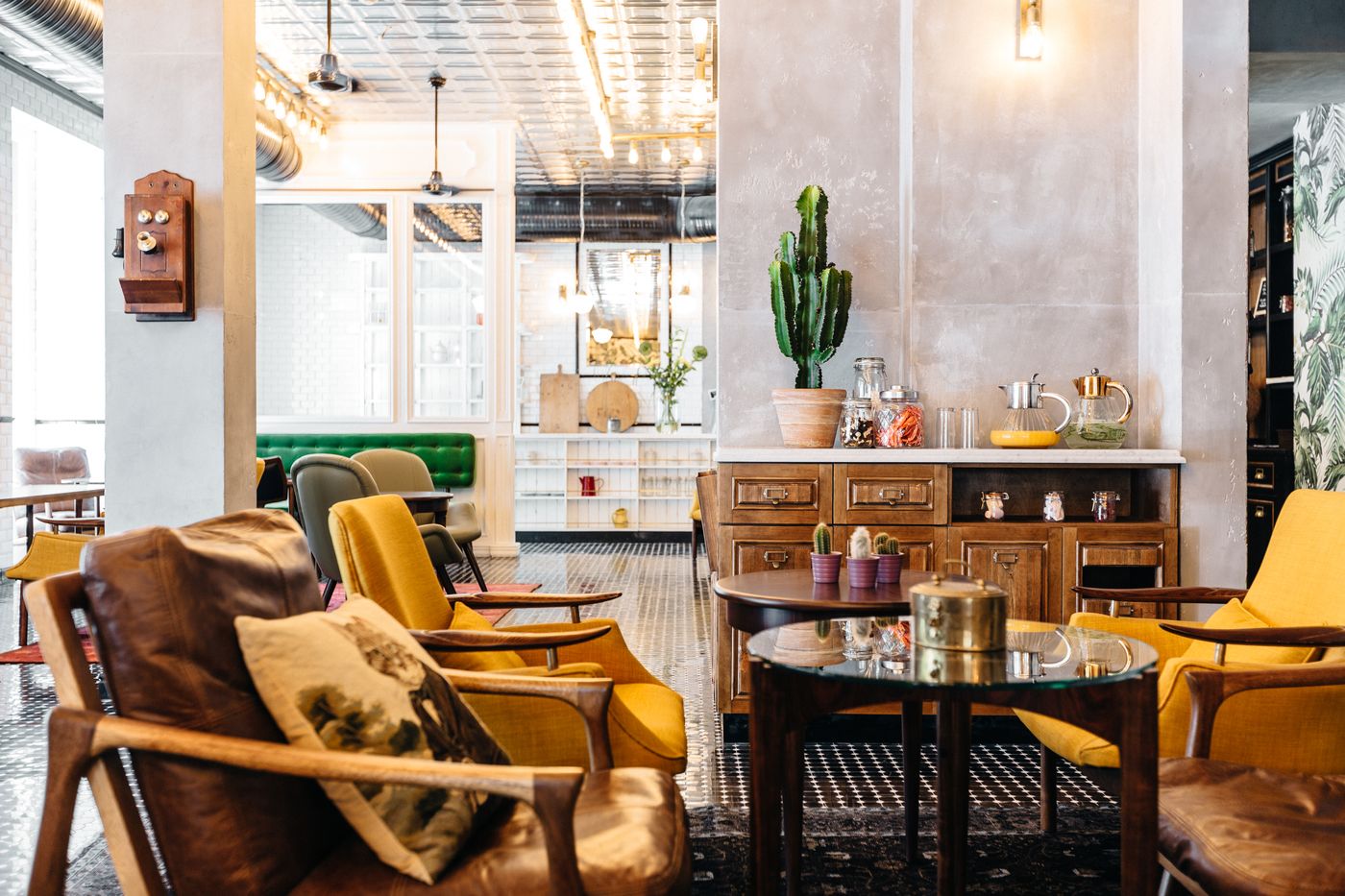 Max-Brown-Hotel-Ku-damm--part-of-Sircle-Collection-Lobby-10