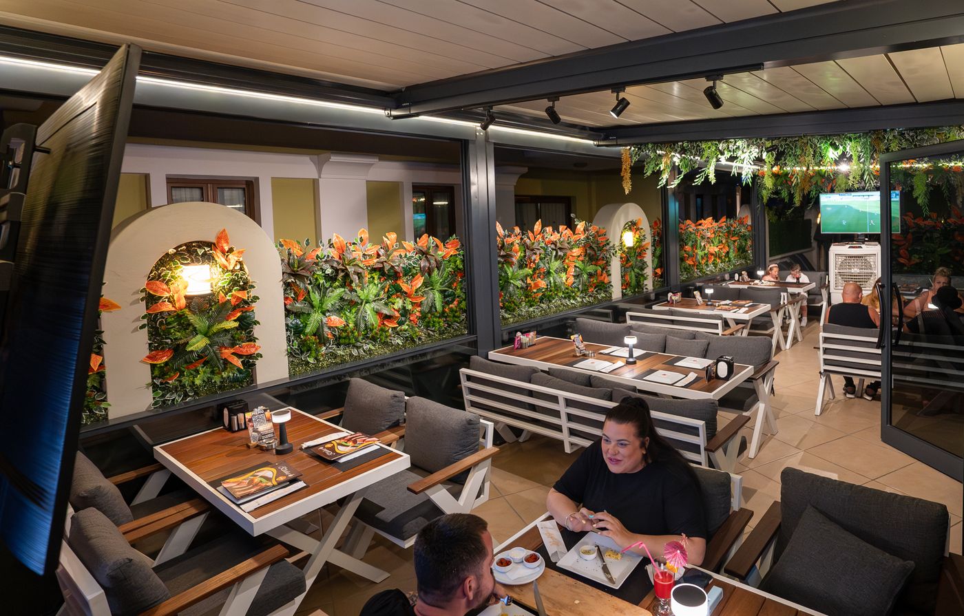 Club-Karakas-Restaurant-61