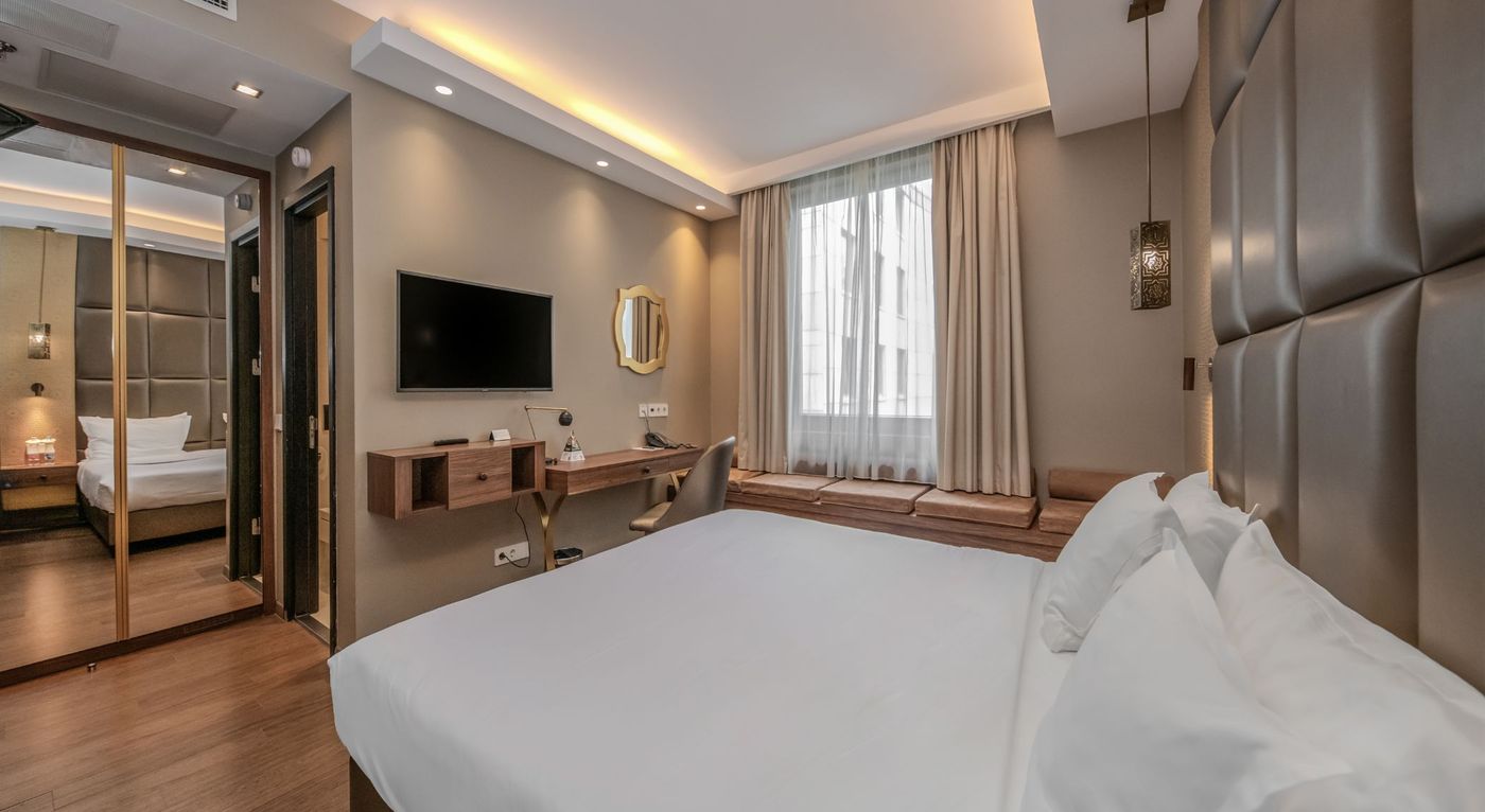 Continental-Hotel-Budapest-Room-25