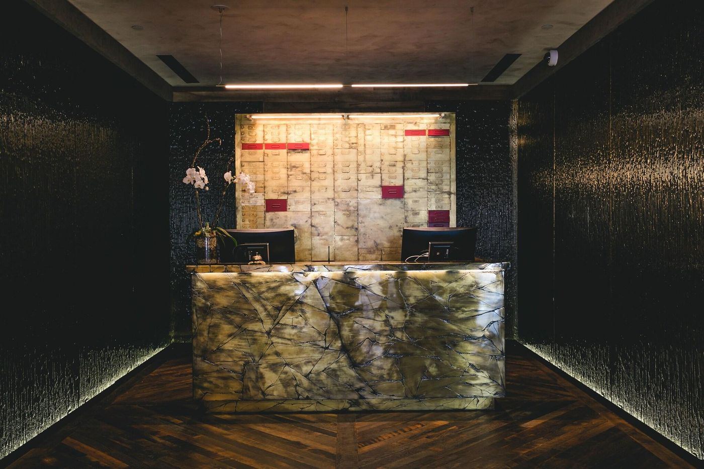 Bobby Hotel-United States-Tennessee-Lobby-10