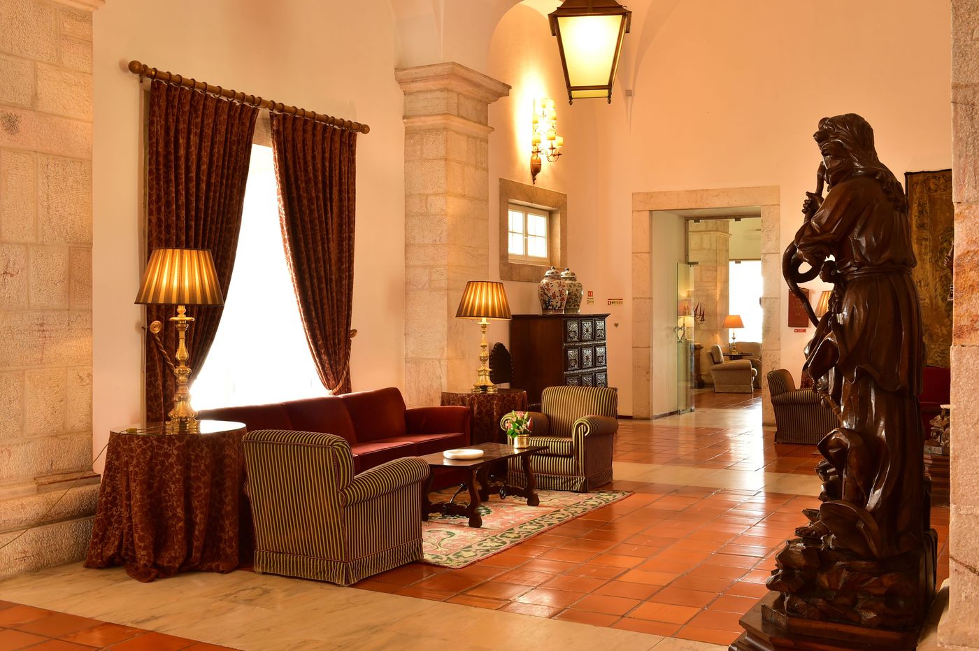 Pousada-Castelo-de-Estremoz-Lobby-6