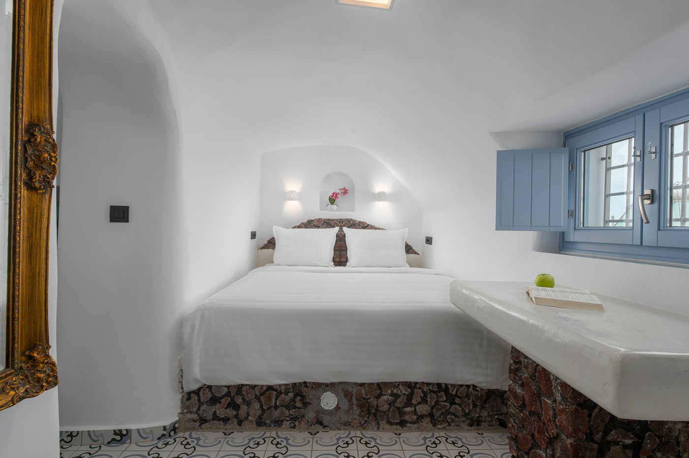 Sole-D-Oro-Luxury-Suites-Room-56