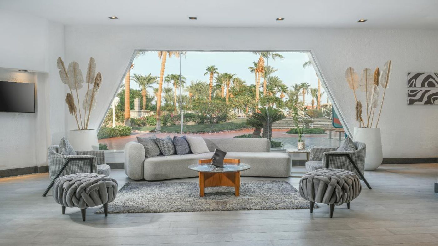 Fayrouz-Resort-Lobby-35