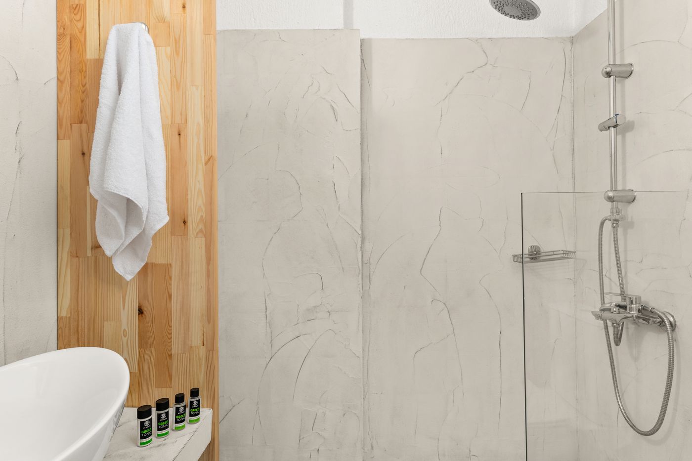 Penelope-Village-Room-48