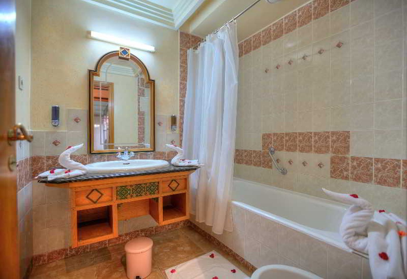 Hotel-Marrakech-Le-Sangho-Privilege-Room-26