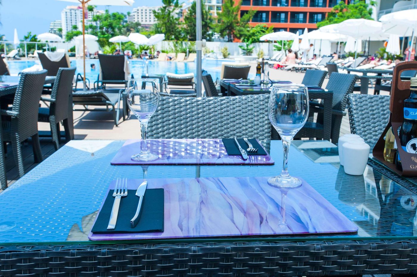 Melia-Madeira-Mare-Pool-13