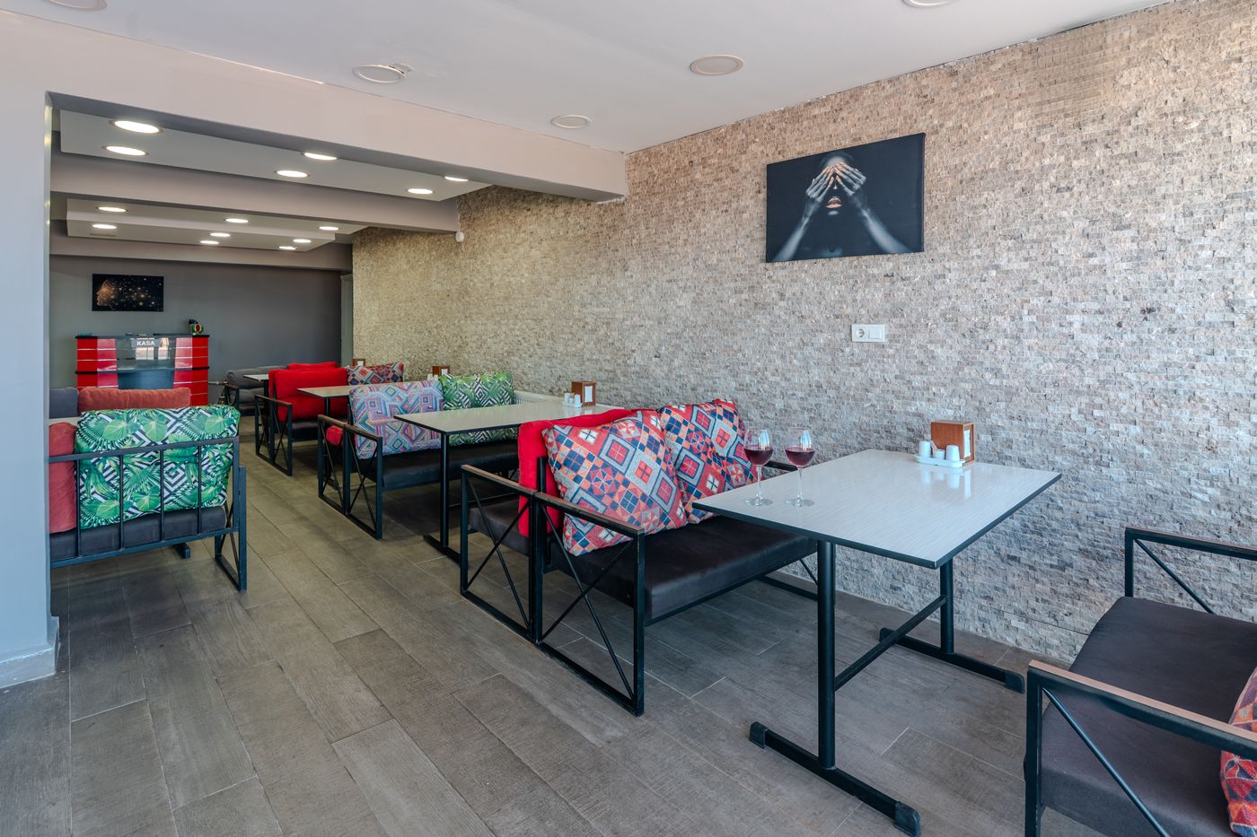 Airport-Black-Sea-Hotel---Restaurant-General-view-10