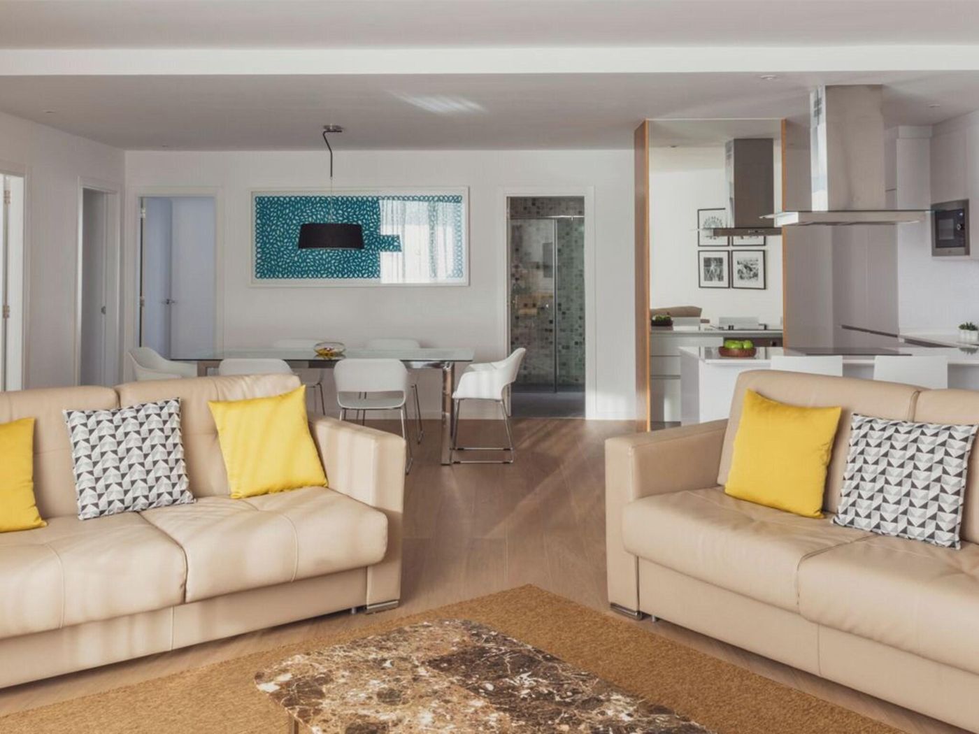 Flamingo-Beach-Mate-Room-30