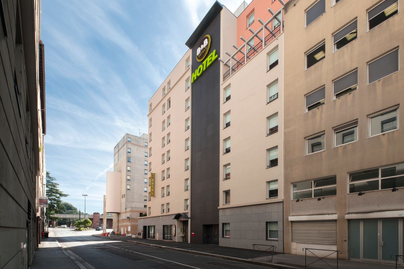 B&B HOTEL Lyon Caluire Cité Internationale - France - CALUIRE-ET-CUIRE - General view - 4