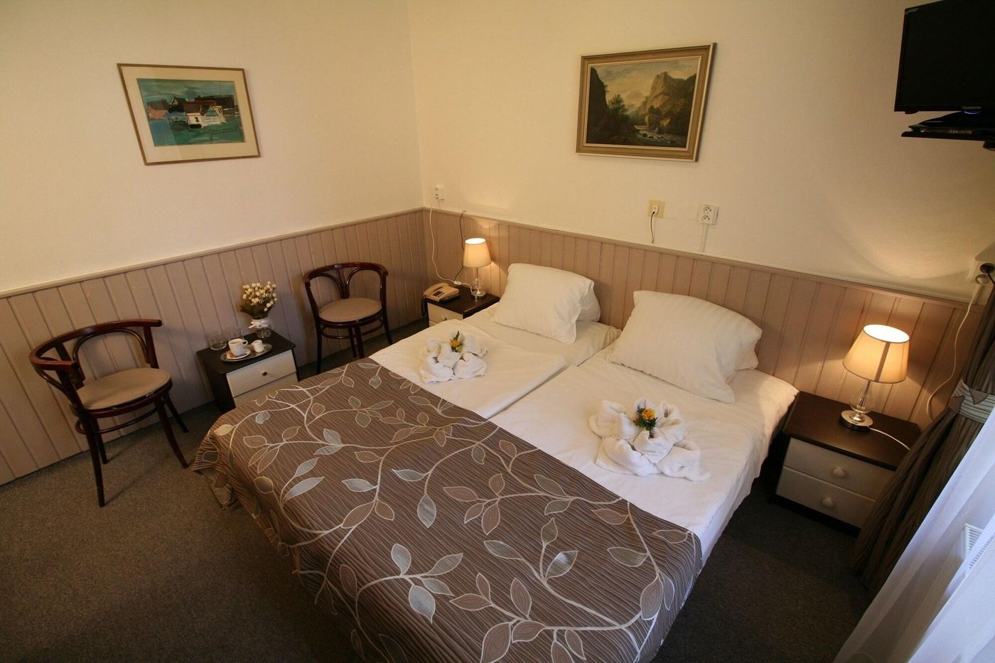 Anette-Czech Republic-Prague-Room-7